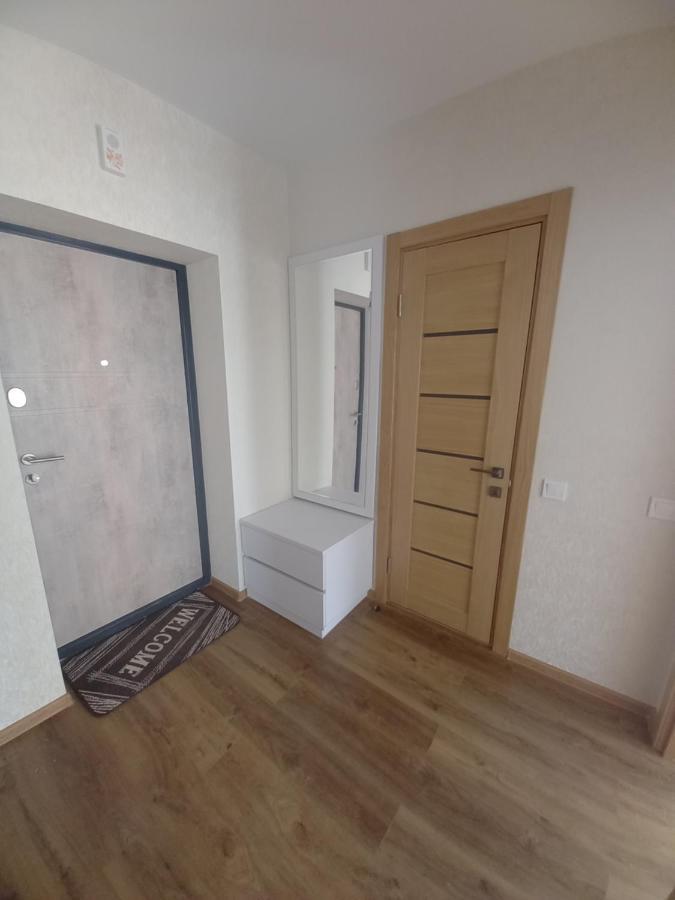 Апартаменти Центр, Промінь 2 Loetsk Buitenkant foto